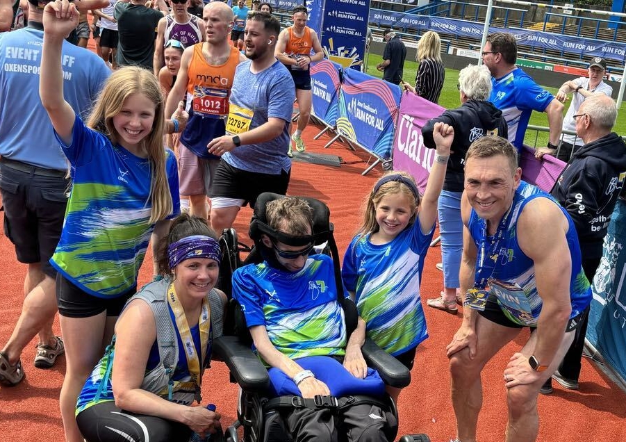 Rob Burrow Leeds Marathon 2024 raises half a million for MND Association MND Association